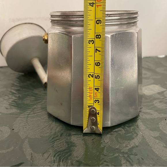 Espresso Maker -Gnali & Zani brand , 6 cup, aluminum, designed in Italy - Picture 10 of 16